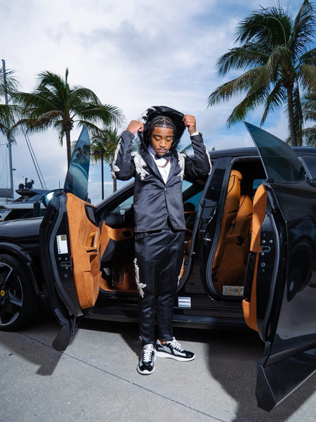 Dinero Prom 2k27 Secured Spot