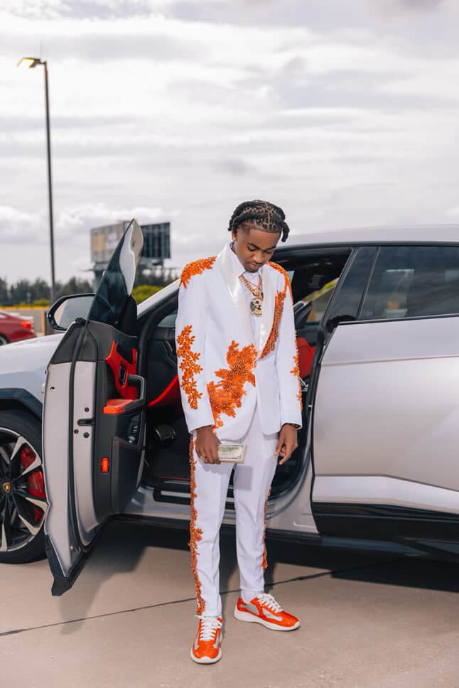 Dinero Prom 2k26 Secured Spot