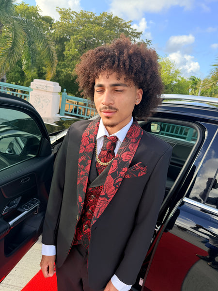 Dinero Prom 2k27 Secured Spot